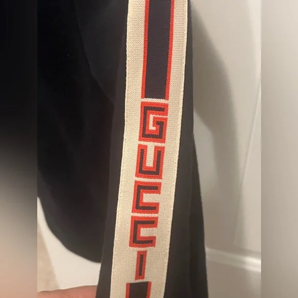 Boys, Gucci sweater jacket size 5 - Picture 3 of 6